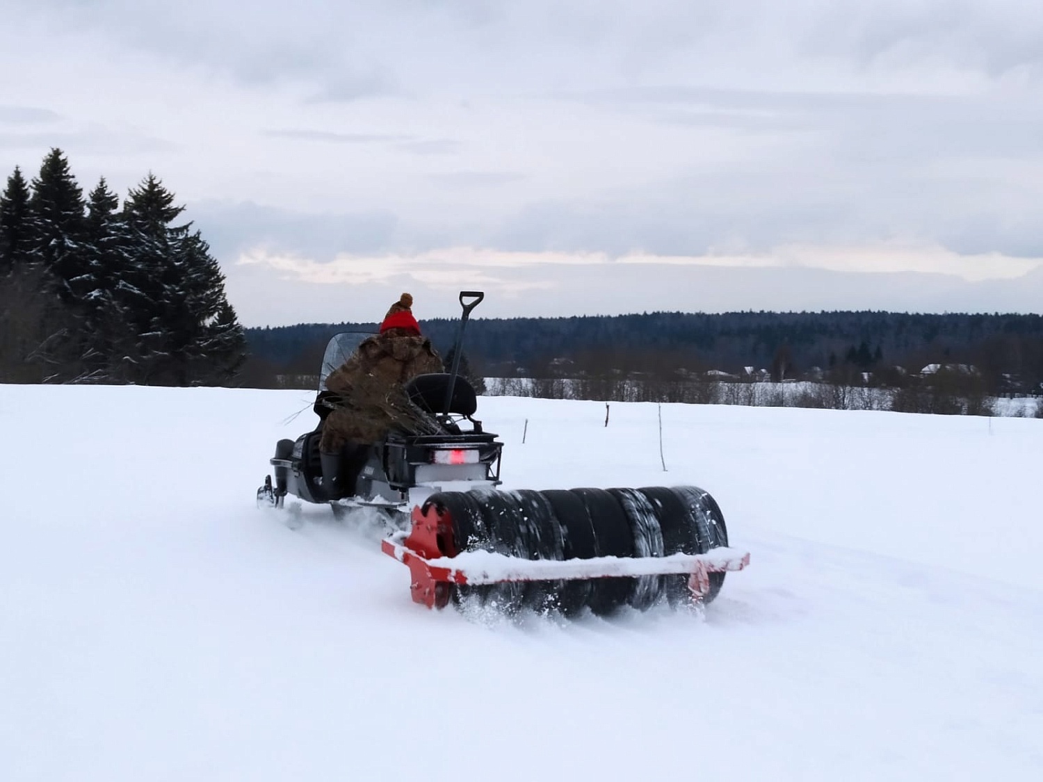 Каток-снегоукладчик SnowPro новая модель 2015 года