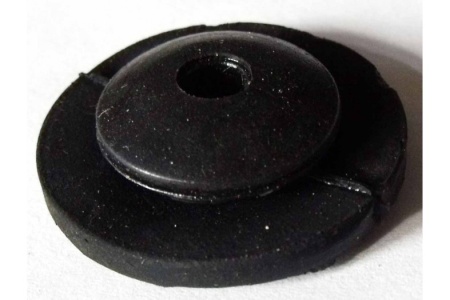 Прокладка кронштейна крепления аккумулятора, резина 280002-102-0000 в интернет-магазине Снегоход Буран